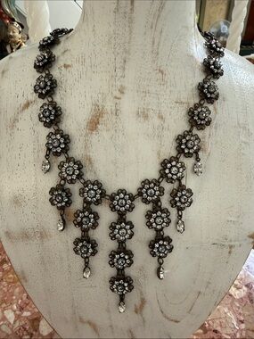 Sweet Romance Black and Silver Floral Crystal Necklace